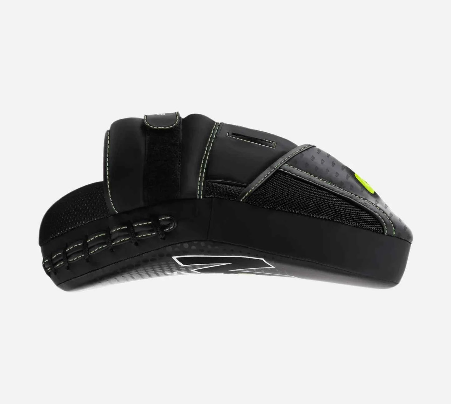 M33 Curved Focus Pads_black