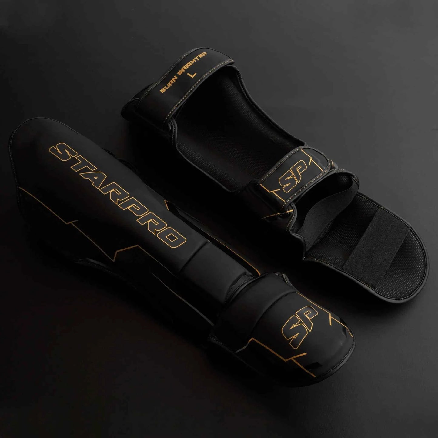 Apex Shin Guards_black