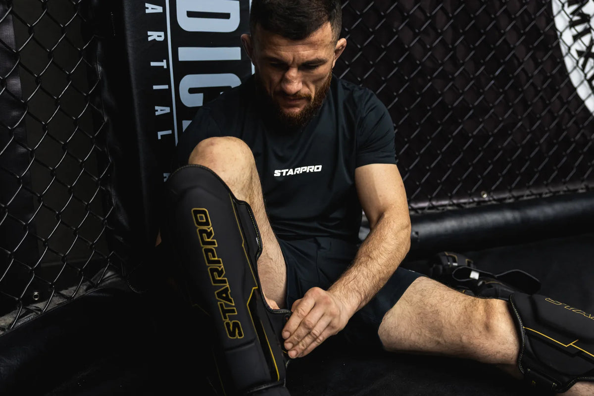 Apex Shin Guards Black