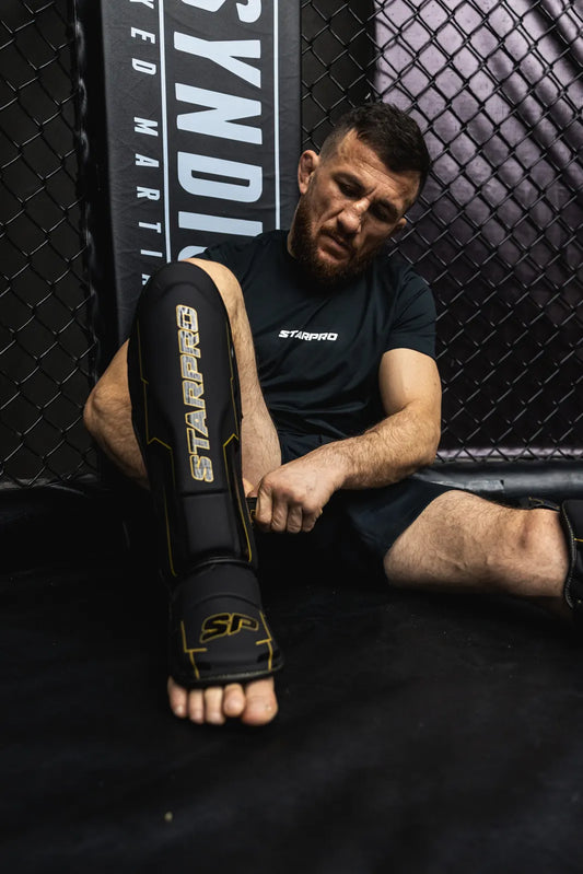 Apex Shin Guards Black