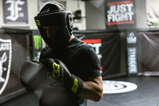 M33 sparring gloves
Matt Black/Neon Green
