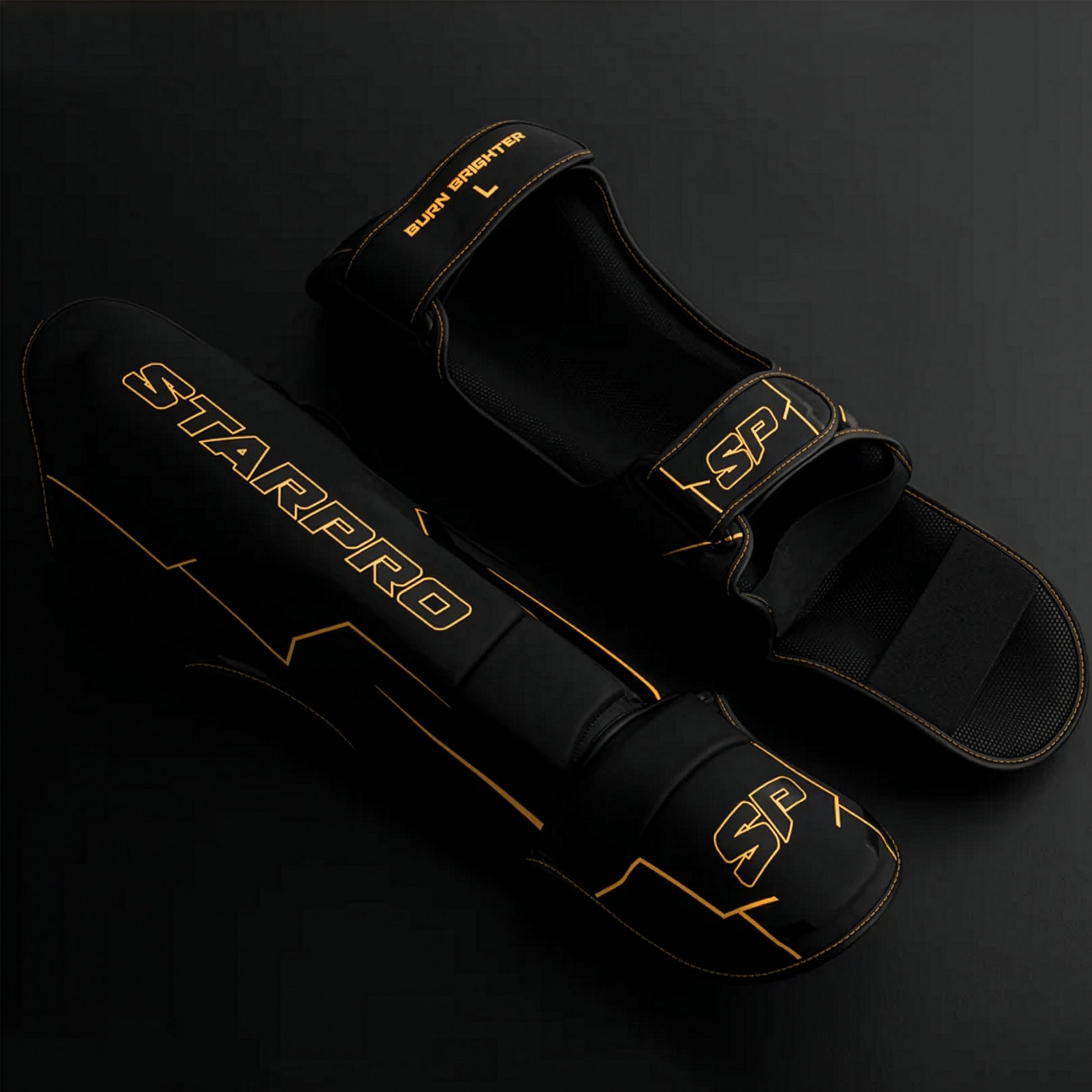 Apex Shin Guards Black