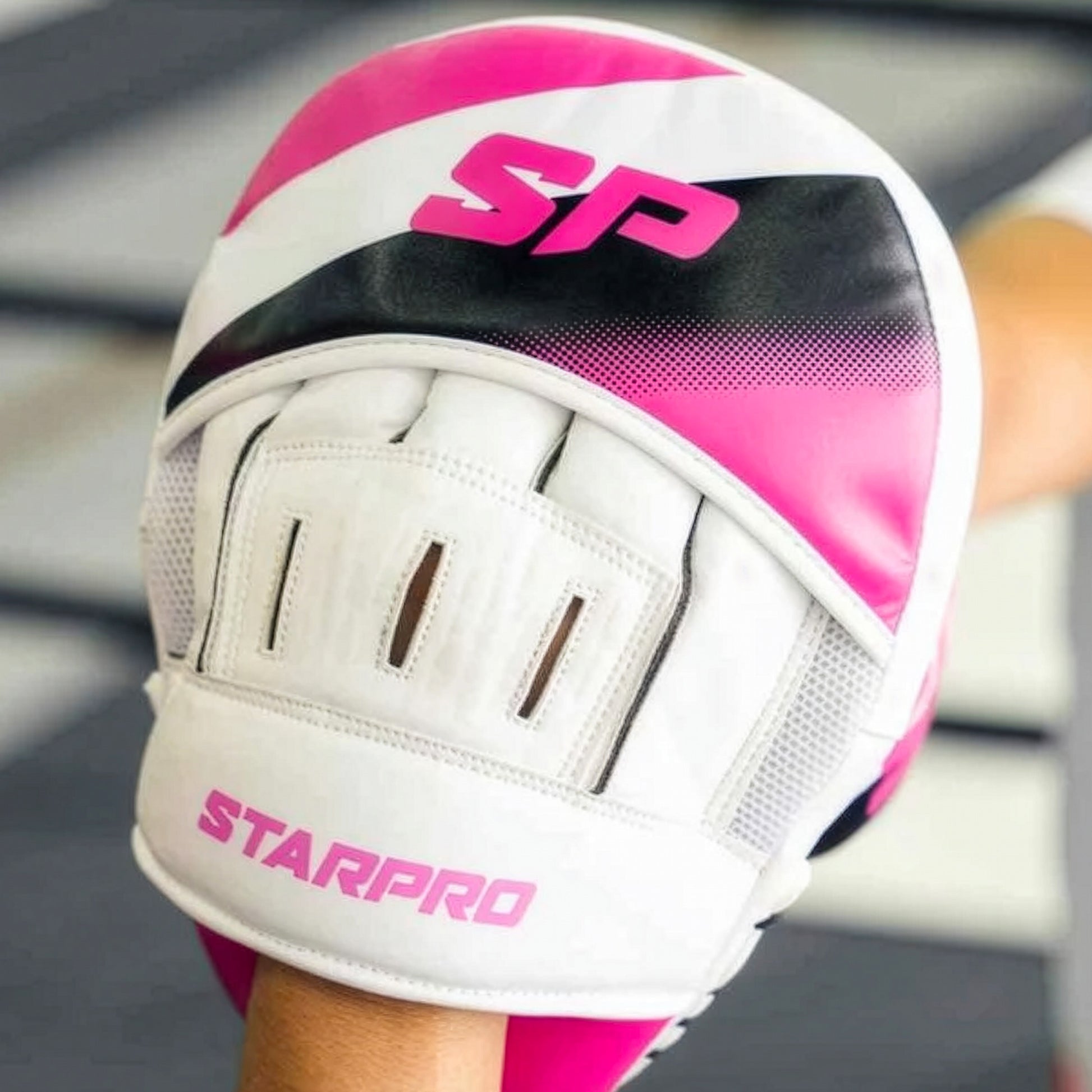 T20 Focus Pads Pink