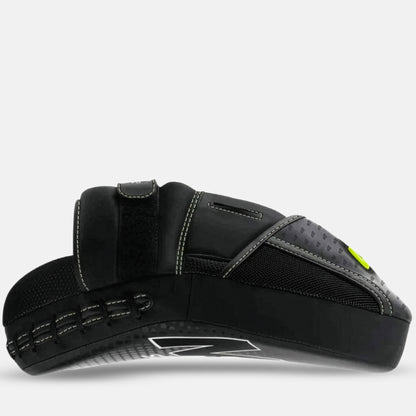 M33 Curved Focus Pads Black