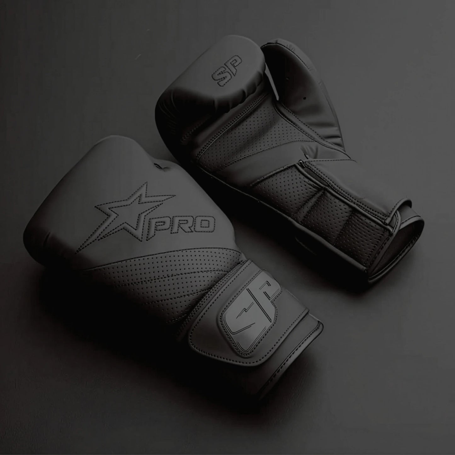 Phantom Training Gloves Black