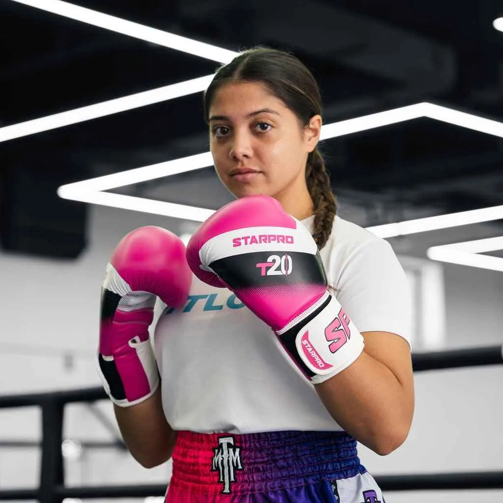 T20 Training Gloves Shock Pink